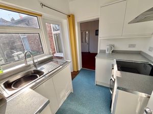 Kitchen- click for photo gallery